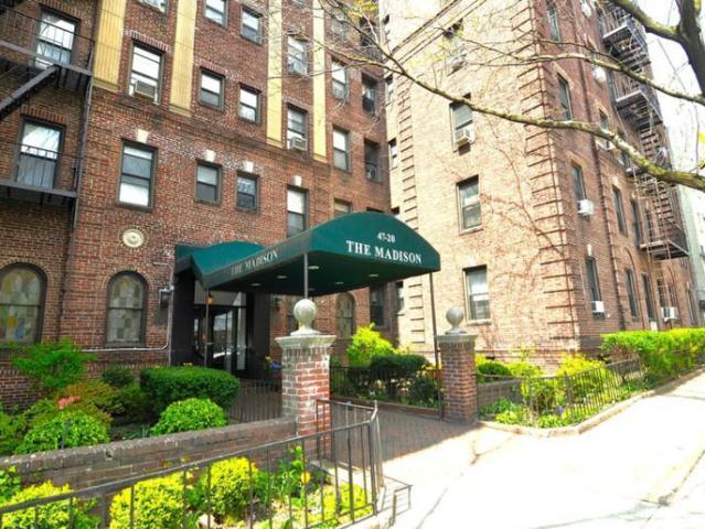 Apartment for sale in Queens, Arverne