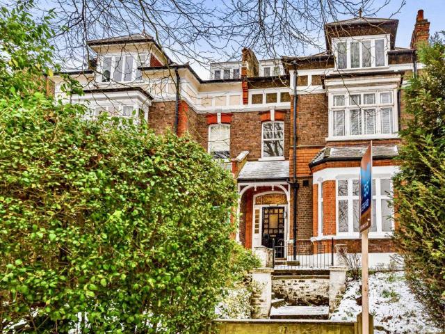 Apartment for rent in Archway, Greater London