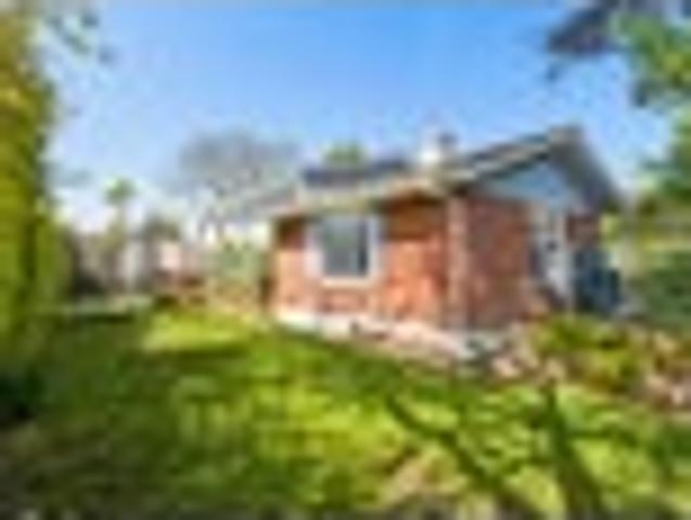 House for sale in Oratia, Oroua County