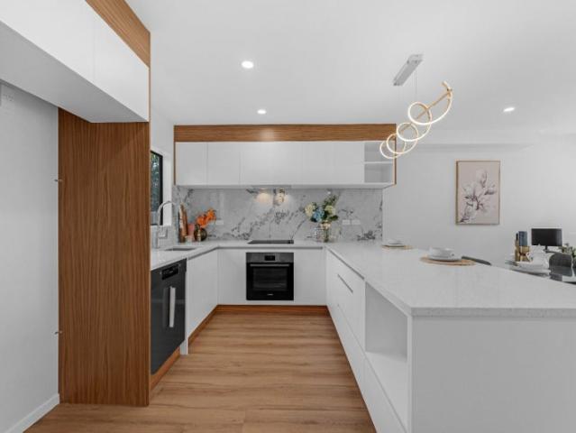 House for rent in Oratia