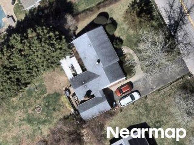 House for sale in Riverhead, New York