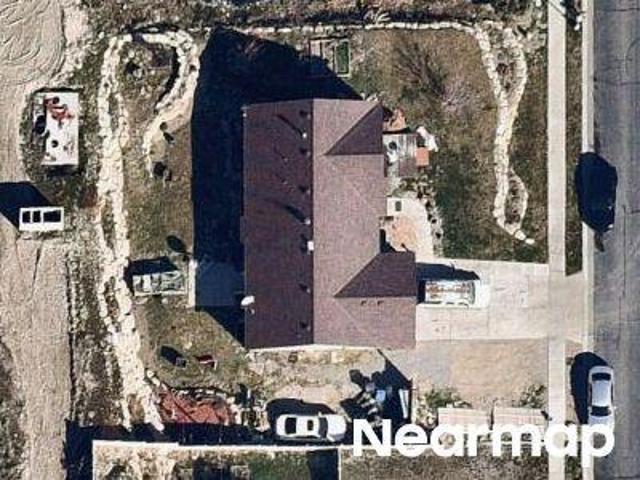 House for sale in Saratoga Springs, Utah
