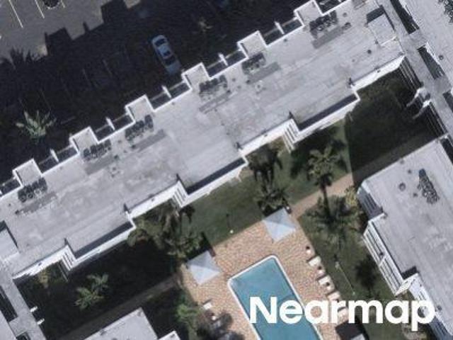 Condo for sale in Sunrise, Florida