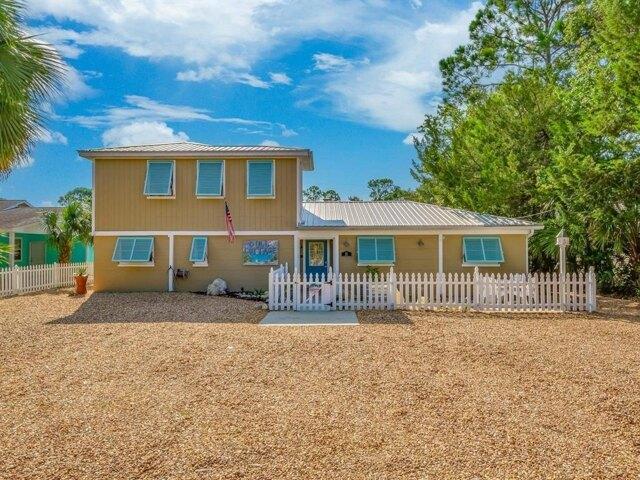 House for sale in Panacea