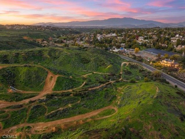 Land for sale in Riverside, California