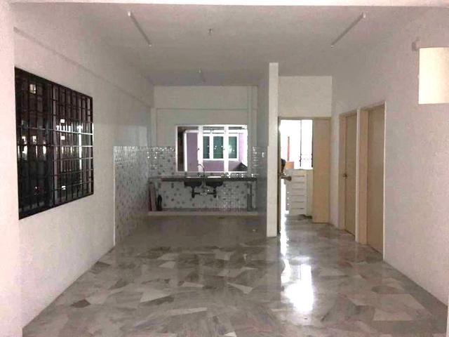 Apartment for sale in Langat, Selangor