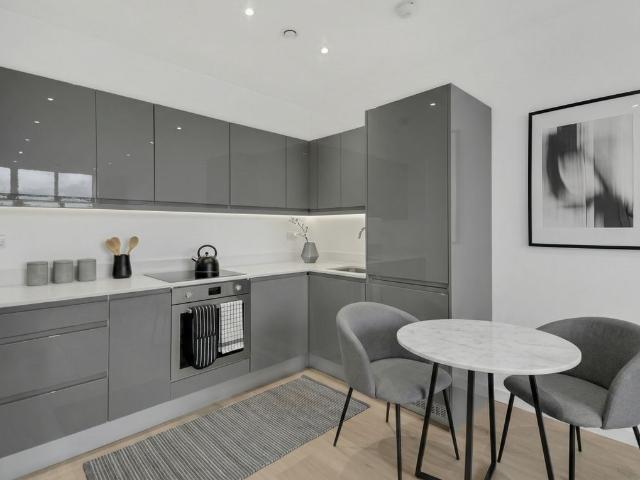 Apartment for rent in Linford Wood, Milton Keynes