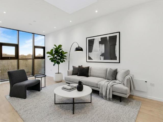 Apartment for rent in Linford Wood, Milton Keynes