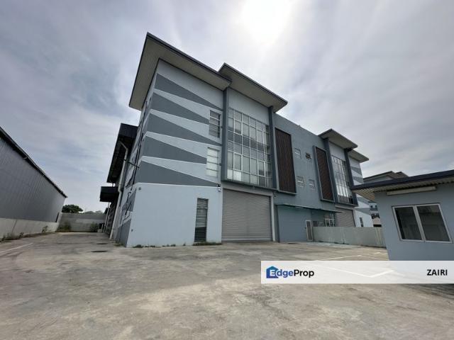 Warehouse for rent in Alam Impian, Selangor