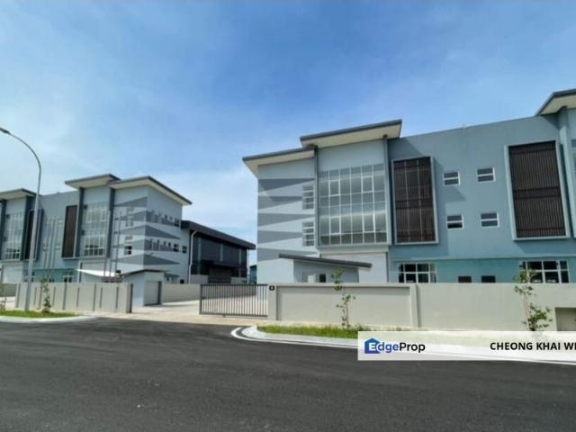 Warehouse for sale in Seksyen 35, Shah Alam