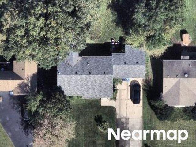 House for sale in Waukegan, Lake County