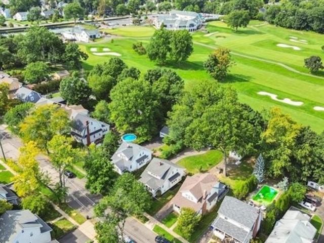 House for sale in Bloomfield, New Jersey