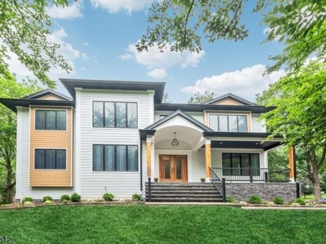 House for sale in Haworth, New Jersey