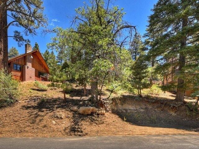 Land for sale in Big Bear Lake Land for sale in Big Bear Lake