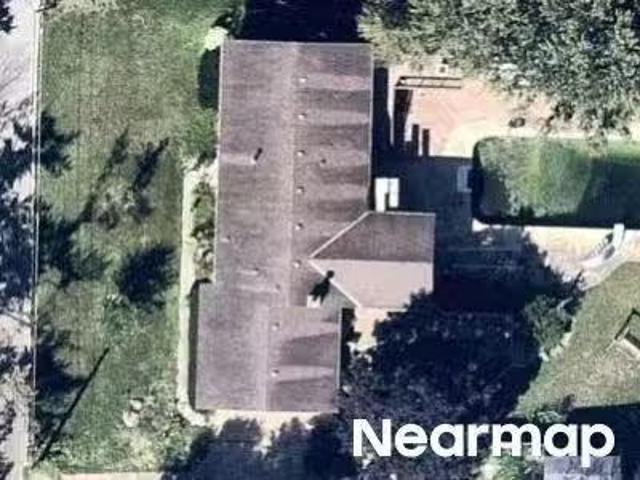 House for sale in Hopkins