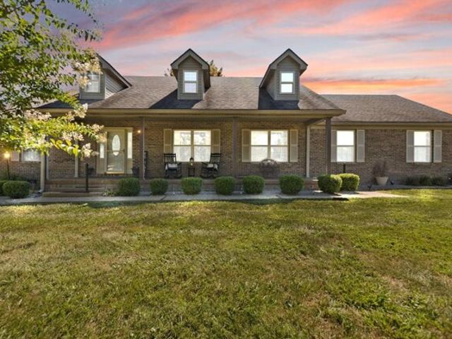 House for sale in Stanford, Kentucky
