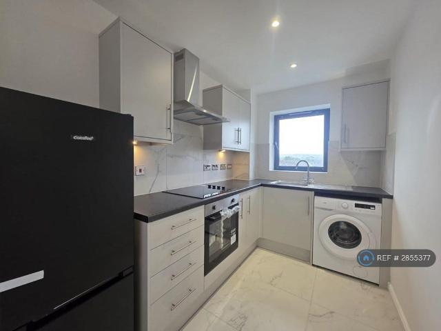 Apartment for rent in Wealdstone, Isle Of Man