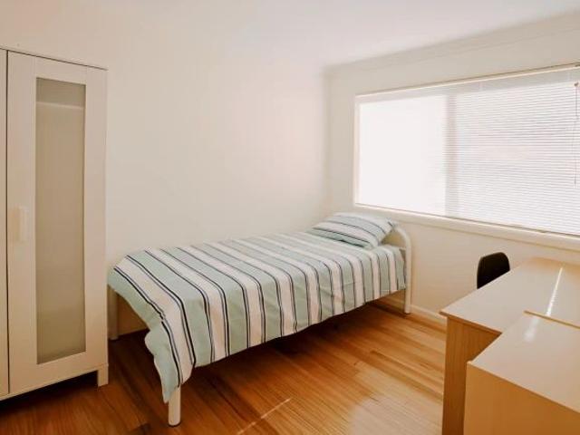 Room for rent in Camerons Creek, Victoria