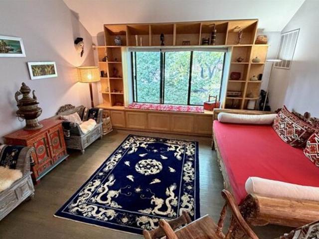 House for sale in Harmon Cove, Secaucus