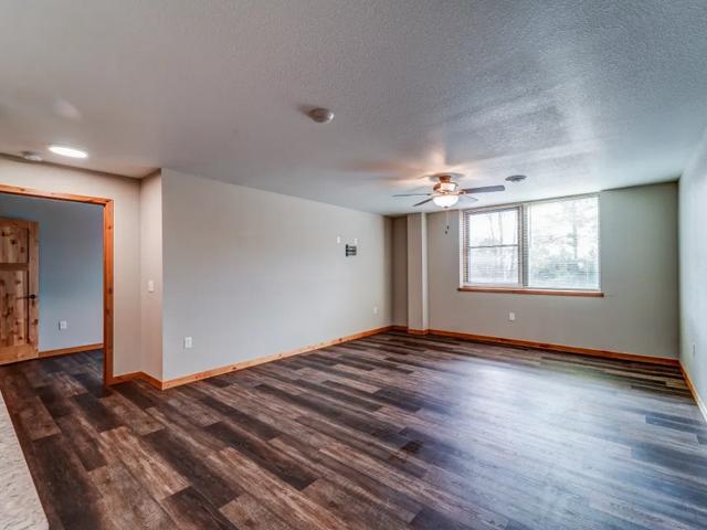 Apartment for rent in Neillsville, Clark County