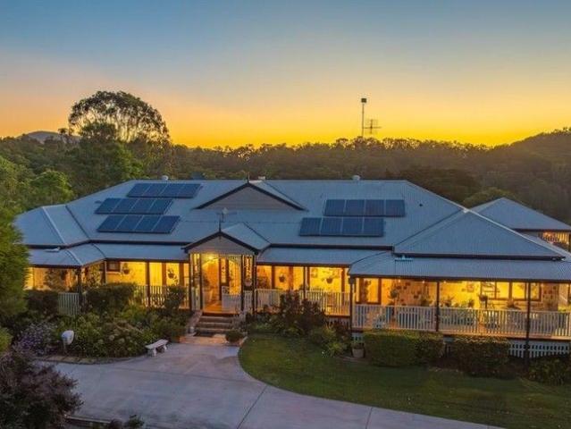 Cottage for sale in Kings Creek, Queensland