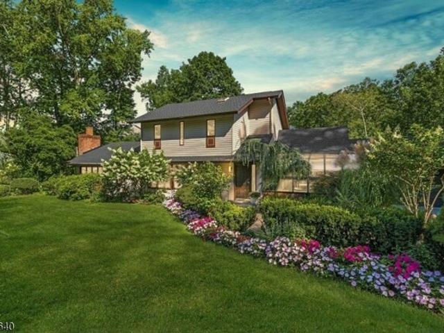 House for sale in Pequannock Township, Morris County