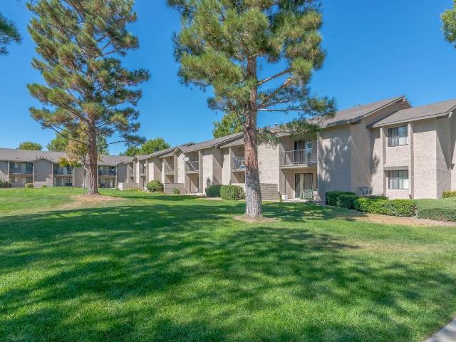 Apartment for rent in Lancaster, California