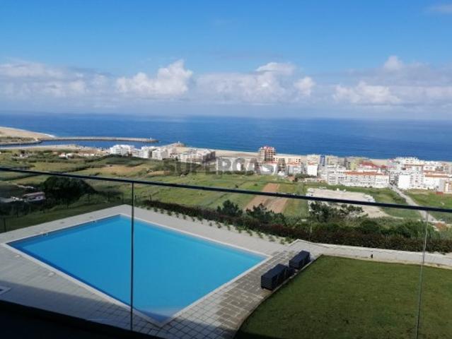 Casa venda em Pederneira, Leiria