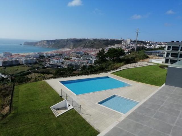 Casa venda em Pederneira, Leiria