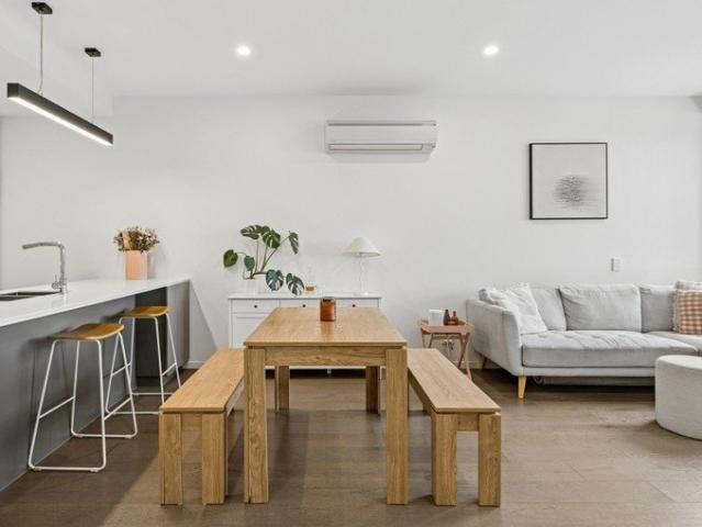 Apartment for sale in Elsternwick, Melbourne