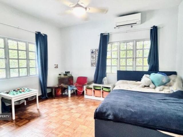 Detached House for sale