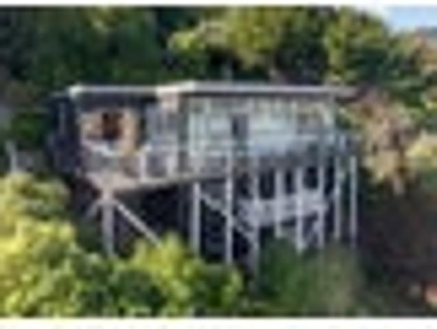 House for sale in Diamond Harbour, Banks Peninsula Community