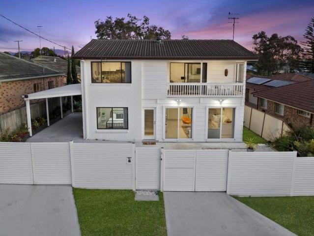 House for sale in Long Jetty, New South Wales