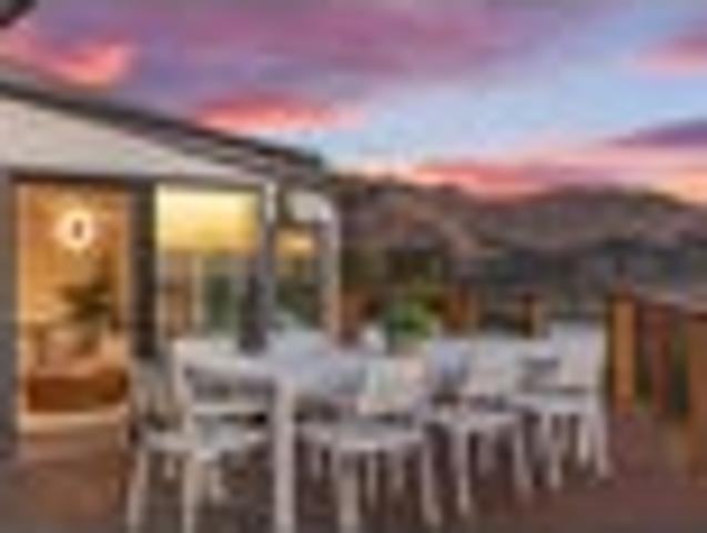 House for sale in Chaslands, Canterbury