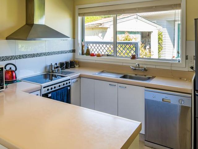 House for rent in Matata, Wellington