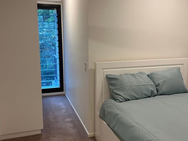 Room for rent in Sunshine Beach, Queensland