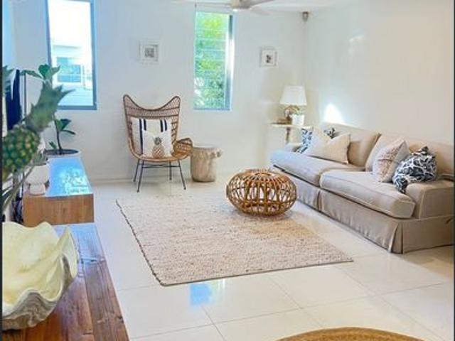 Apartment for rent in Sunshine Beach, Queensland