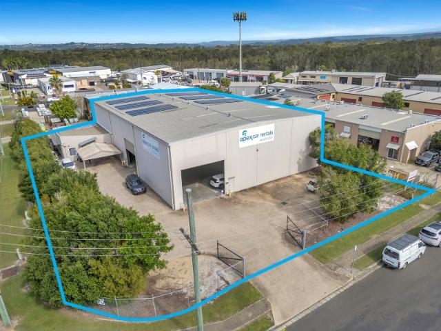 Warehouse for sale in Kings Creek, Queensland