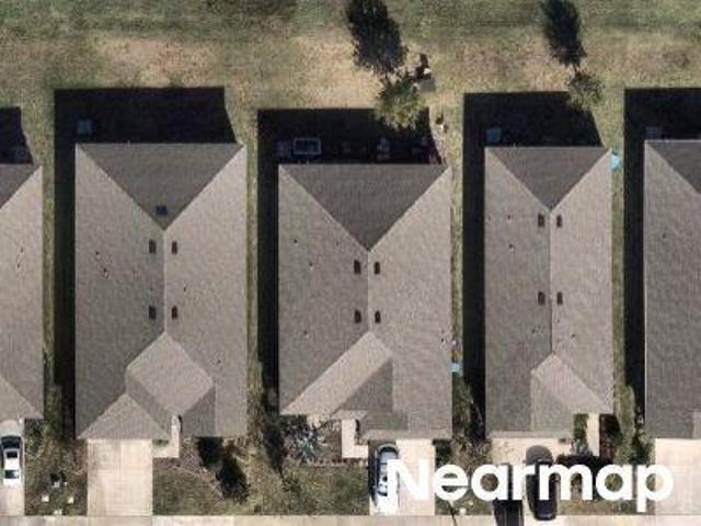 Property for sale in Oxford, Florida