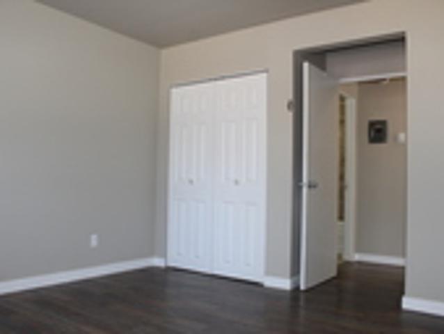 Apartment for rent in Wedgewood, Alberta