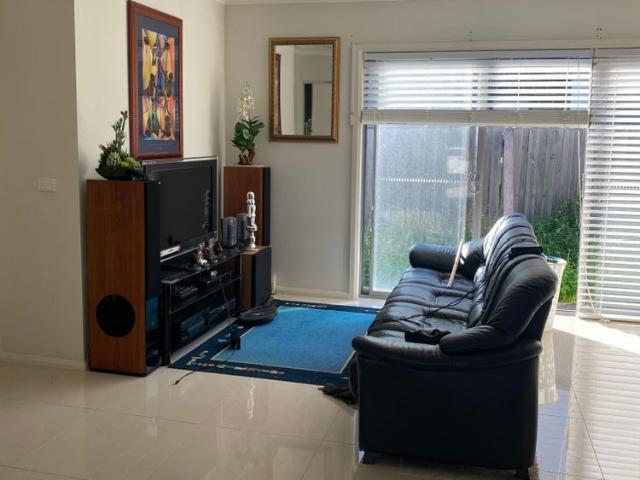 Room for rent in Camerons Creek, Victoria