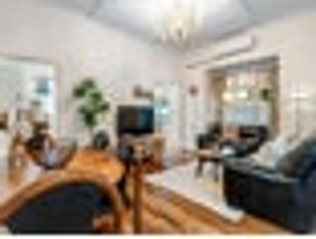 House for sale in Balmoral, Oroua County