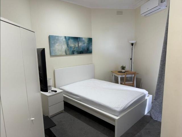 Room for rent in Camerons Creek, Victoria