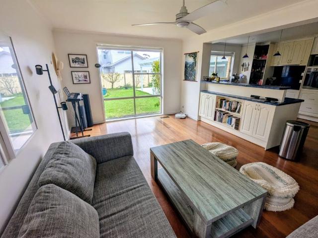 Room for rent in Camerons Creek, Victoria