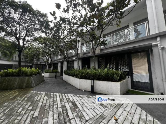 Shop for sale in Petaling, Alam Impian