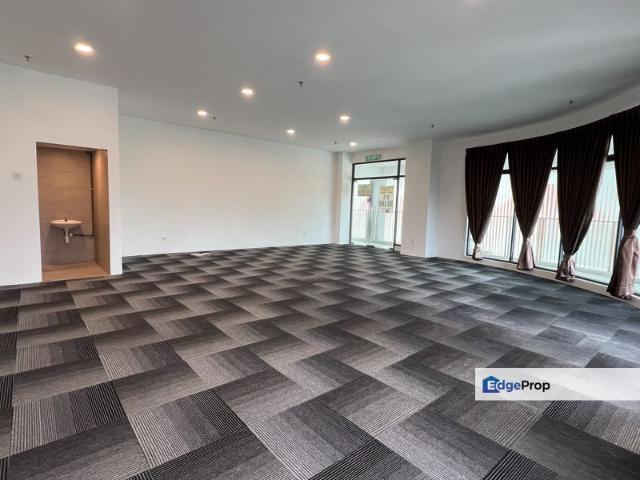 Shop for rent in Petaling, Alam Impian