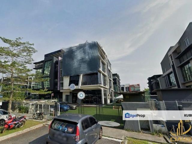Warehouse for rent in Petaling, Alam Impian