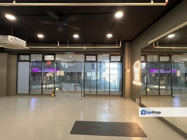 Shop for rent in Petaling, Alam Impian