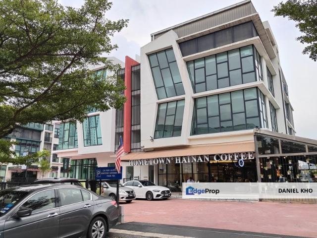 Shop for sale in Petaling, Alam Impian