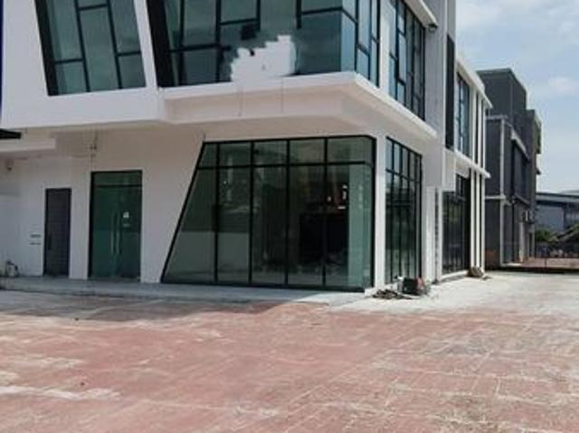 Shop for rent in Petaling, Alam Impian
